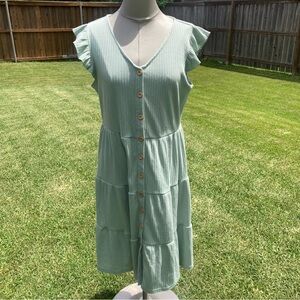 Seafoam Green IFFEI Vneck flutter sleeve button up front dress in Woman XL GUC